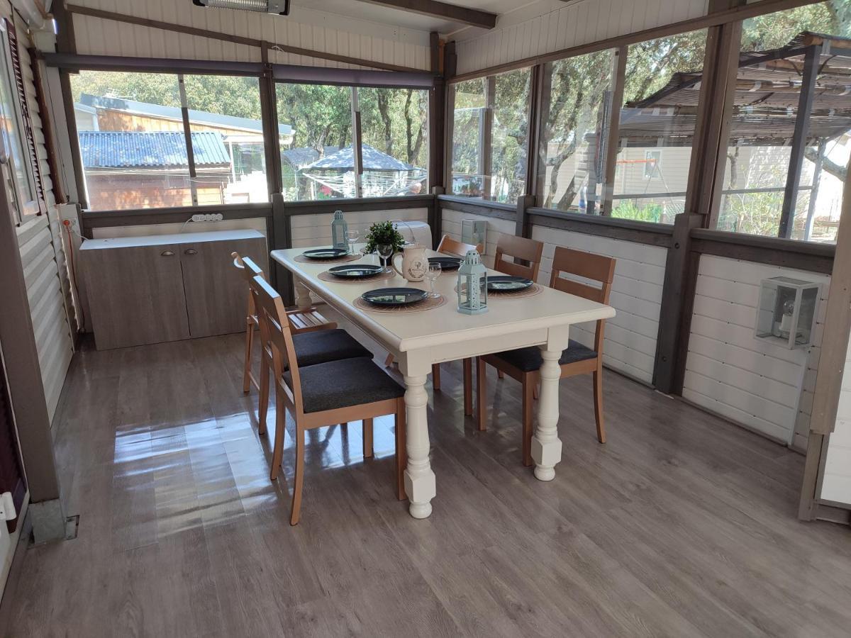 Mobil-Home Climatise 6 Pers En Ardeche Orgnac-lʼAven Esterno foto